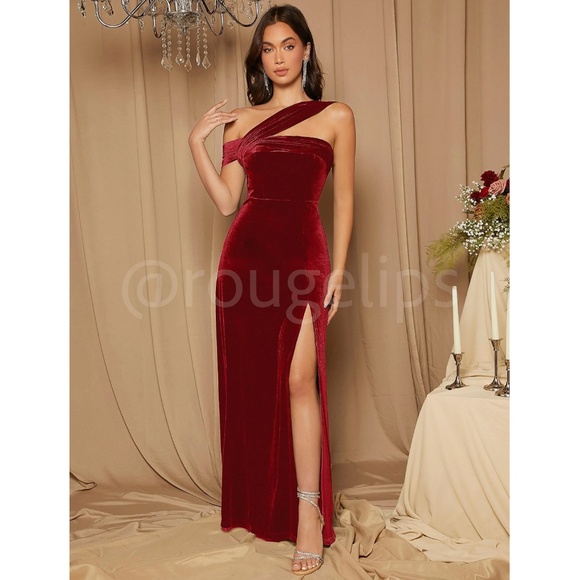 Burgundy Velvet Asymmetric Shoulder Maxi Dress High Leg Slit - Picture 5 of 6